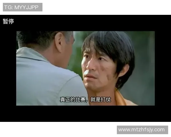 《足球巨星也能疯狂搞笑踢场面谁才是球场上的笑点王》