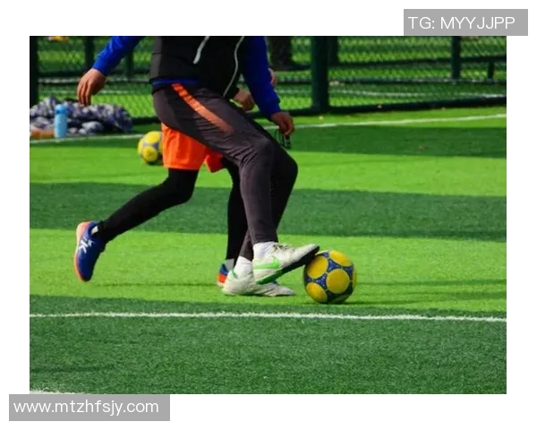 Summer球星足球全新赛季激情开战展现绿茵风采点燃青春梦想